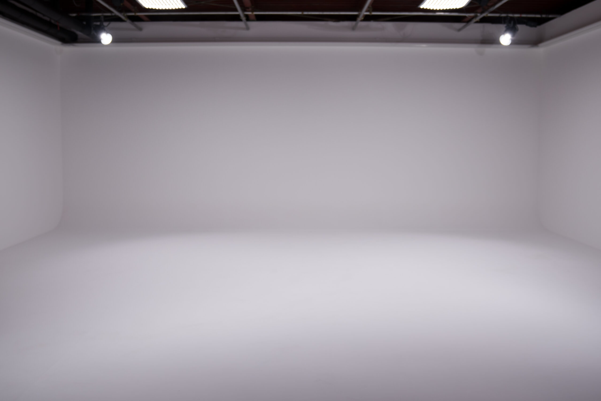 STUDIO X GARAGE